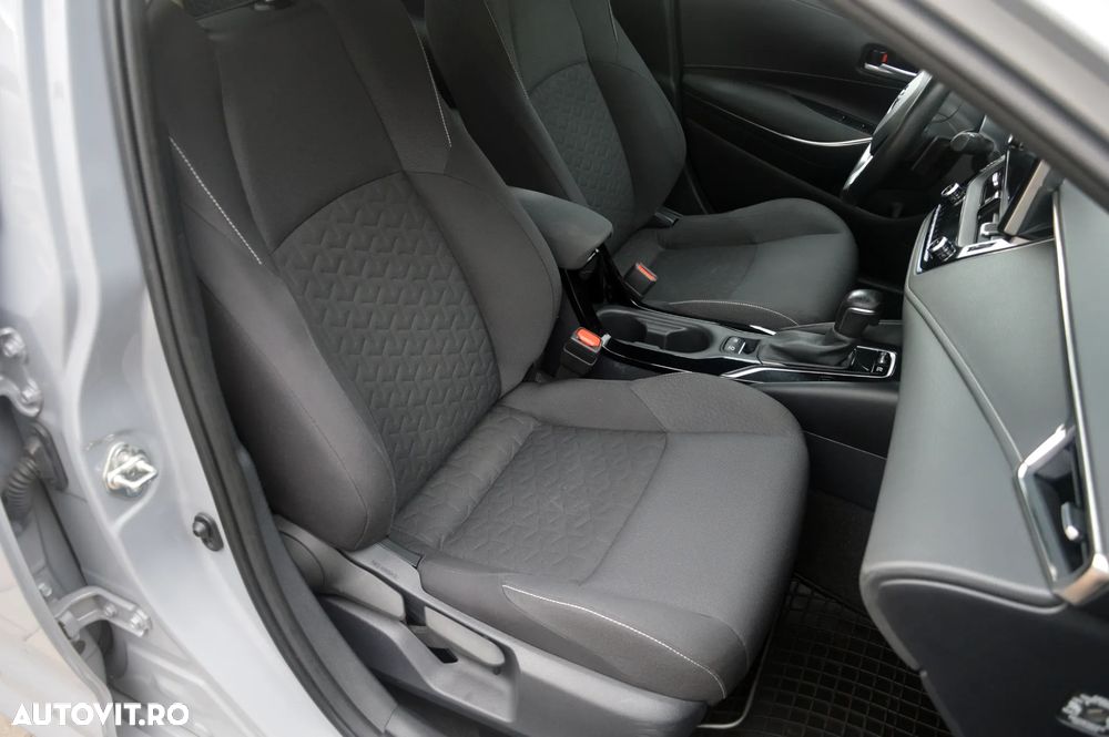 Toyota Corolla - 29