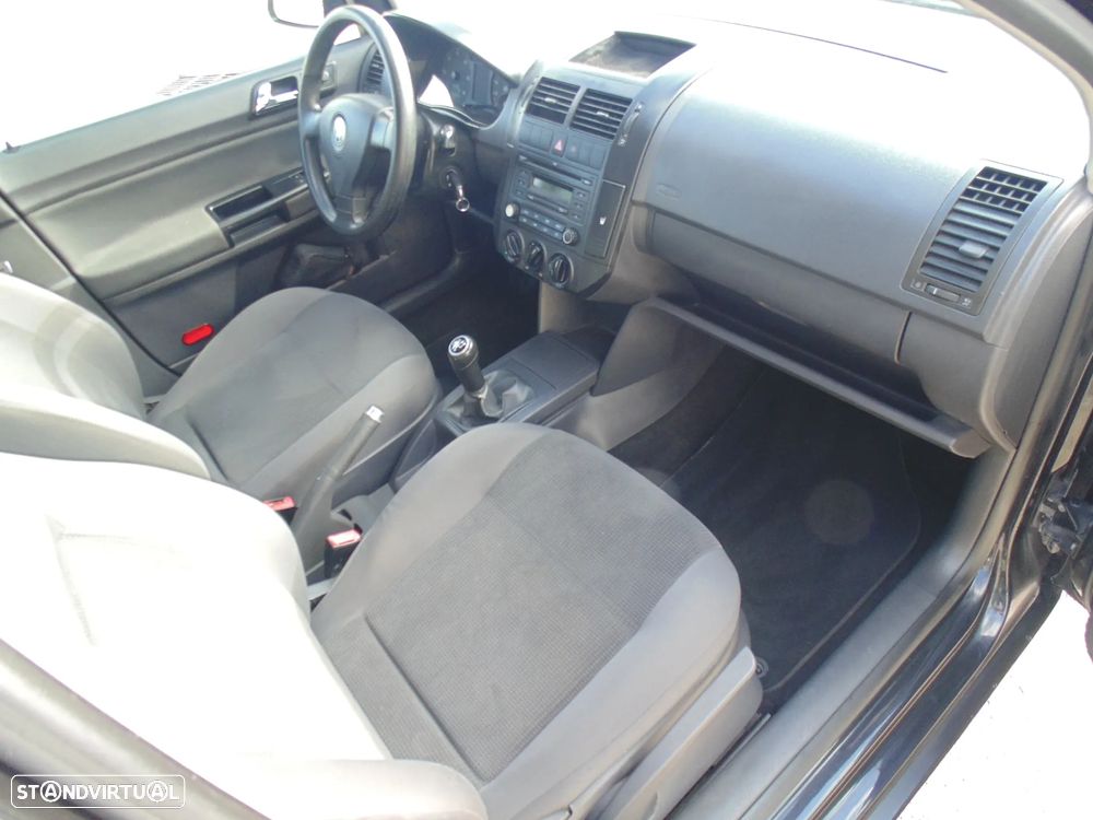 VW Polo 1.4 TDi Trendline - 17