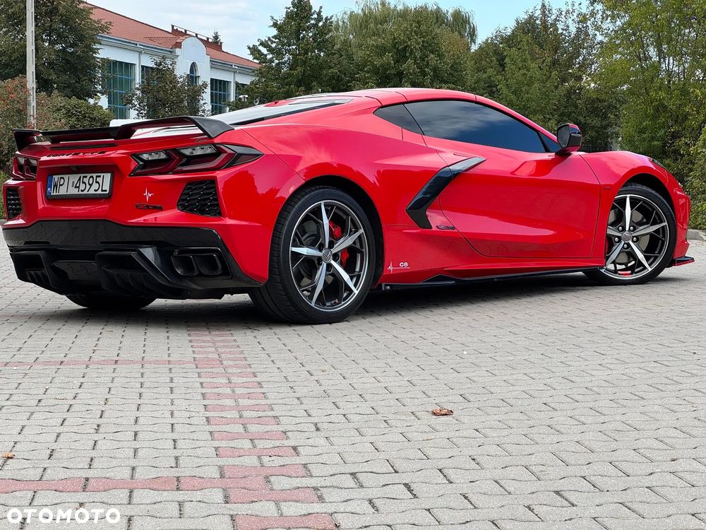 Chevrolet Corvette - 7
