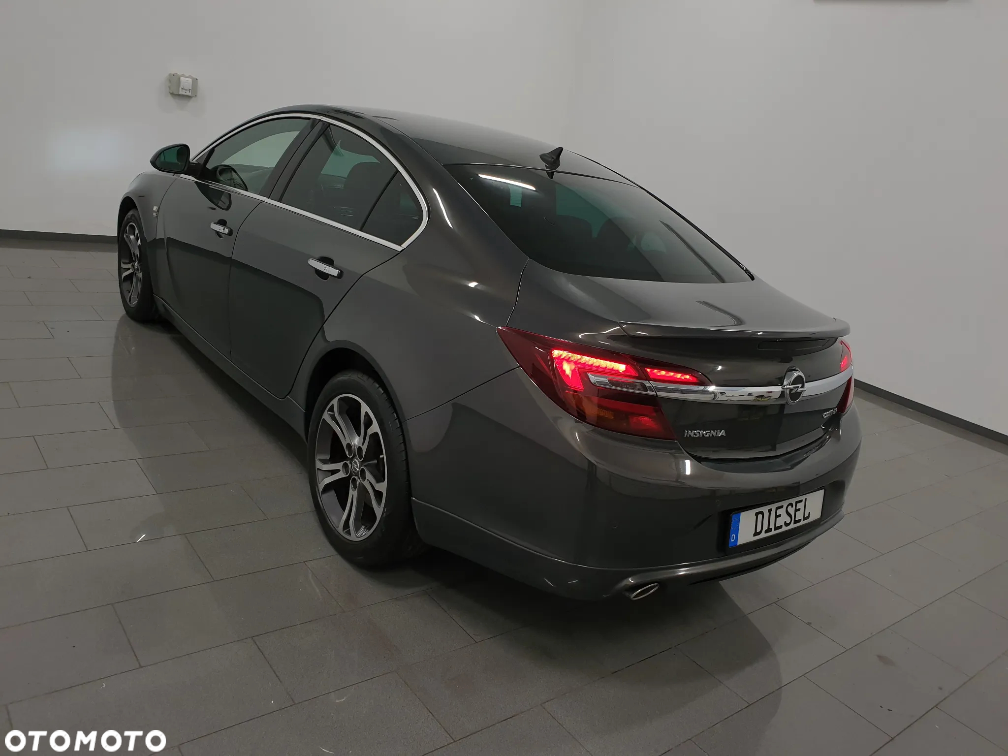 Opel Insignia 2.0 CDTI Cosmo 4x4 S&S - 4