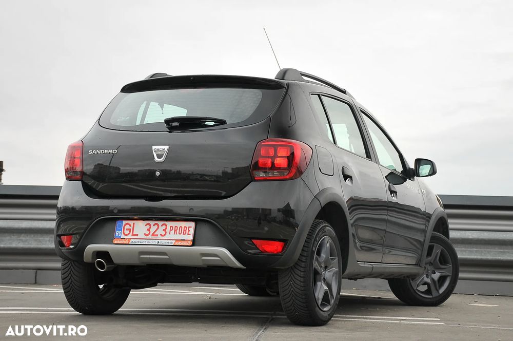 Dacia Sandero Stepway dCi 90 S&S Prestige - 9