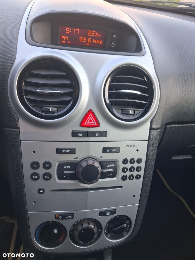 Opel Corsa - 16
