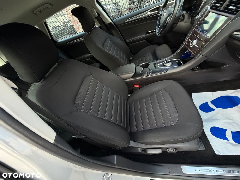 Ford Mondeo SW 2.0 EcoBlue Titanium - 13