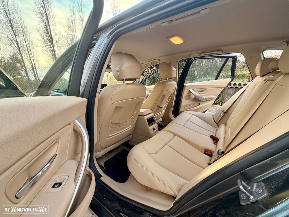 BMW 316 d Pack M - 13