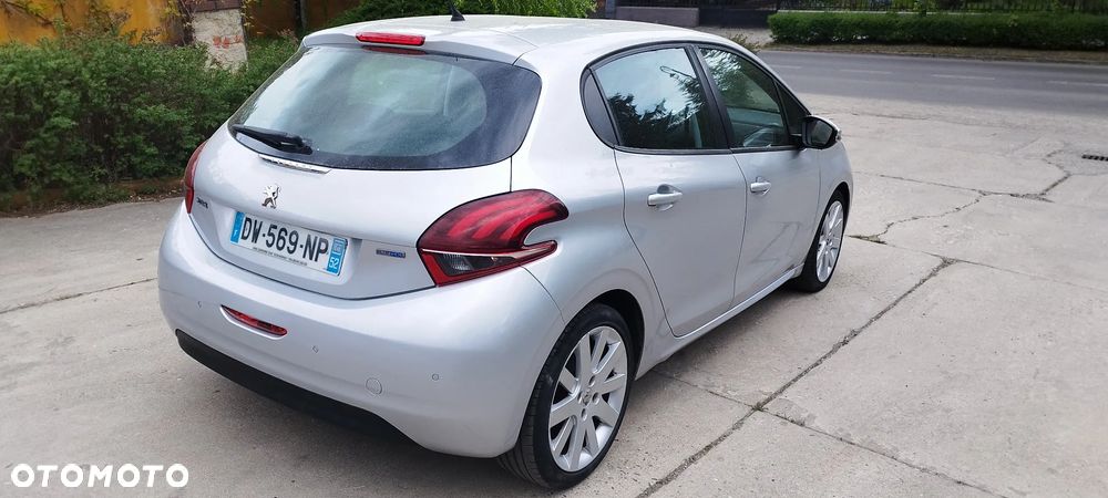 Peugeot 208 1.6 BlueHDi Active - 4