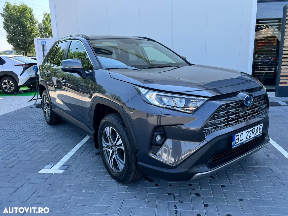 Toyota RAV4 - 3