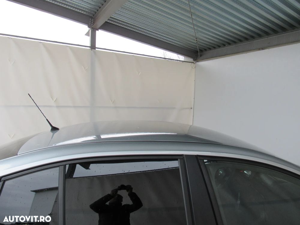 Dacia Logan TCe 90 Essential - 20