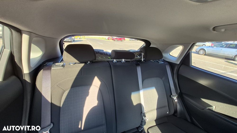 Hyundai KONA 1.0 T-GDI 120 CP 6MT 2WD Highway - 12