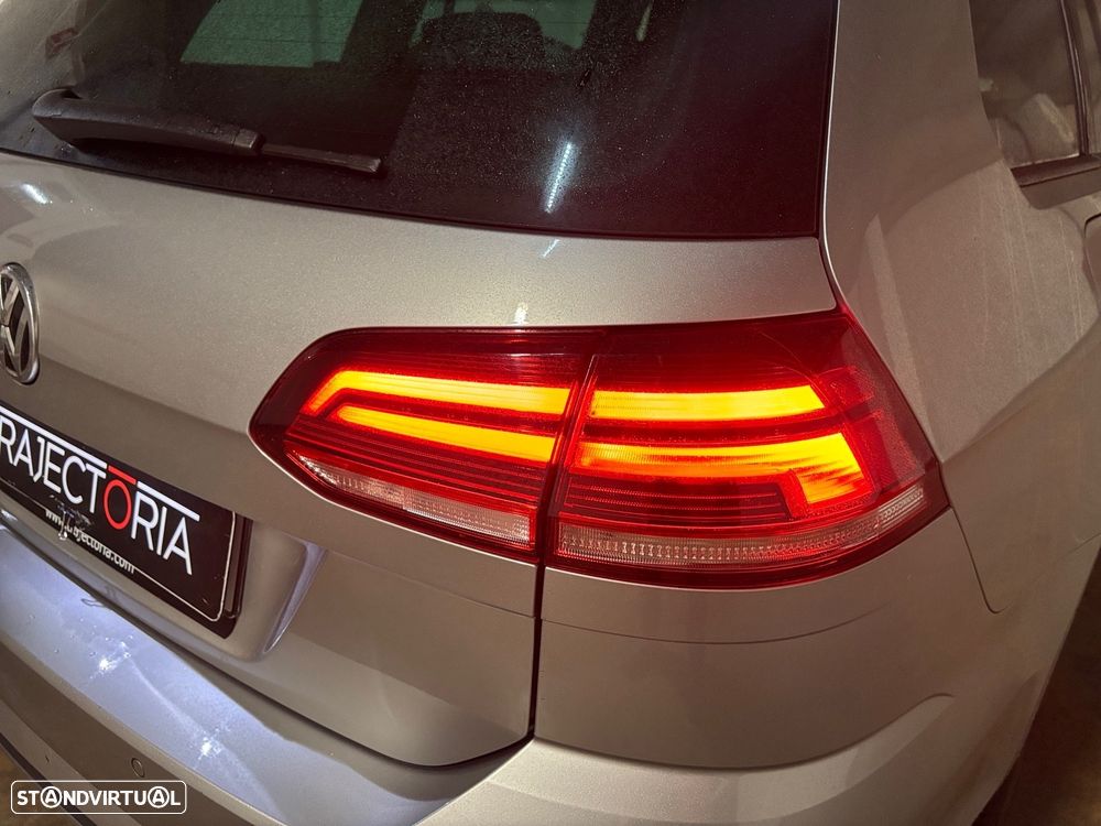 VW Golf Variant 1.0 TSI Confortline DSG - 18