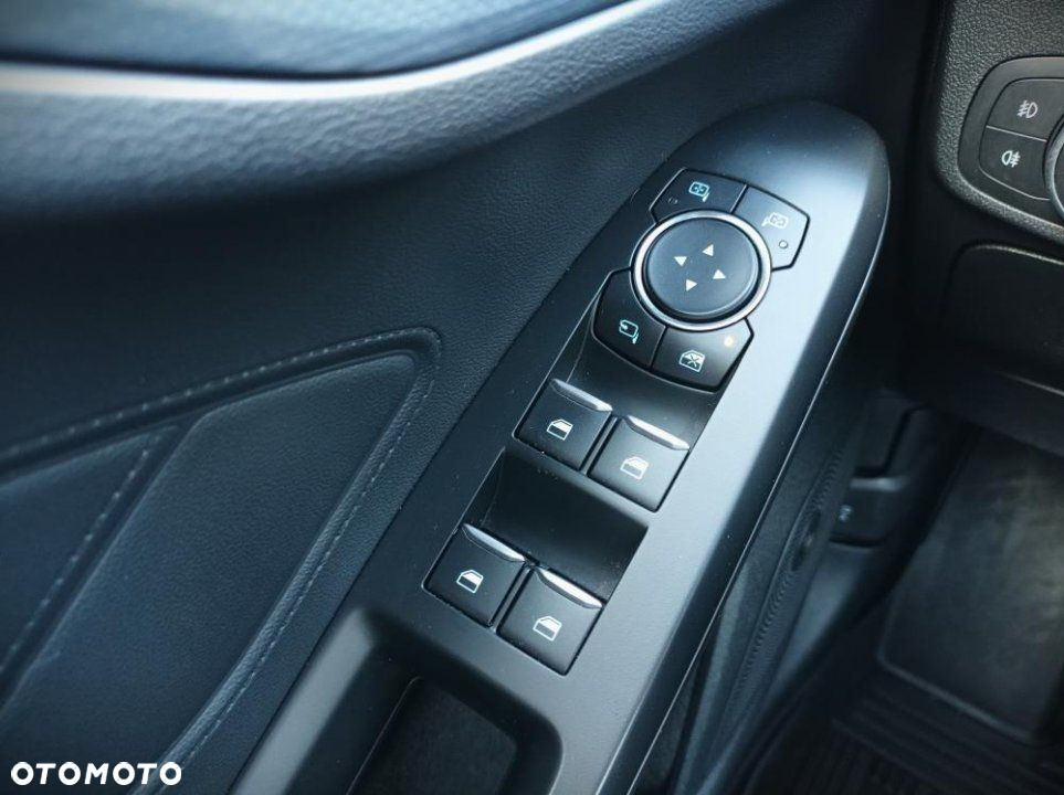 Ford Focus - 21