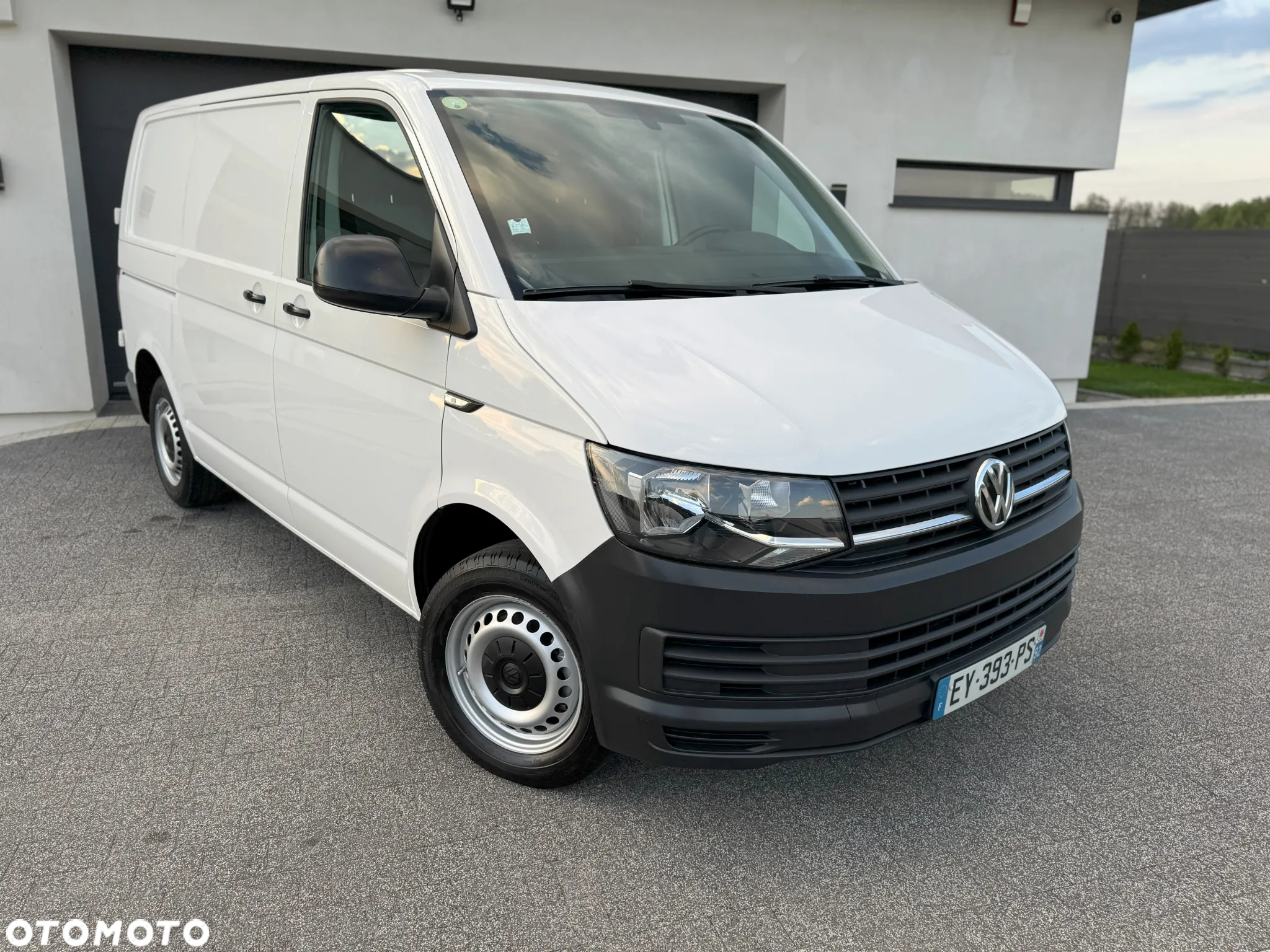 Volkswagen Transporter - 5