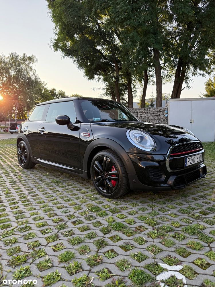 MINI John Cooper Works Standard - 1