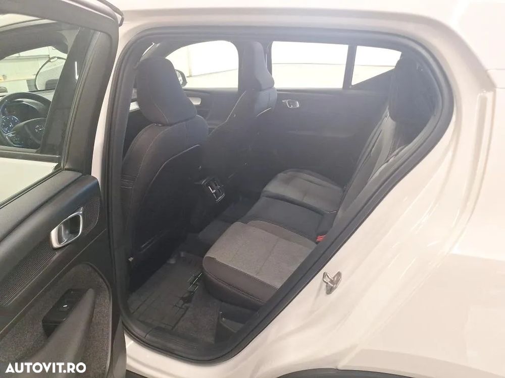 Volvo XC 40 - 7