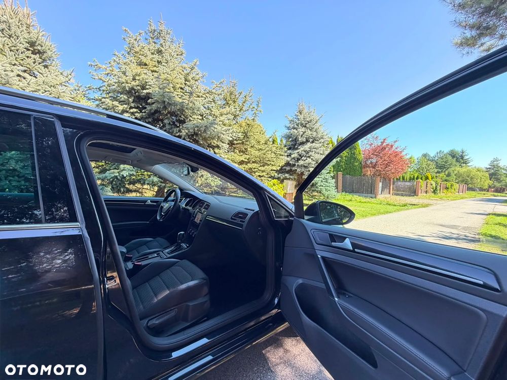Volkswagen Golf Variant 1.6 TDI BlueMotion Technology DSG Allstar - 22