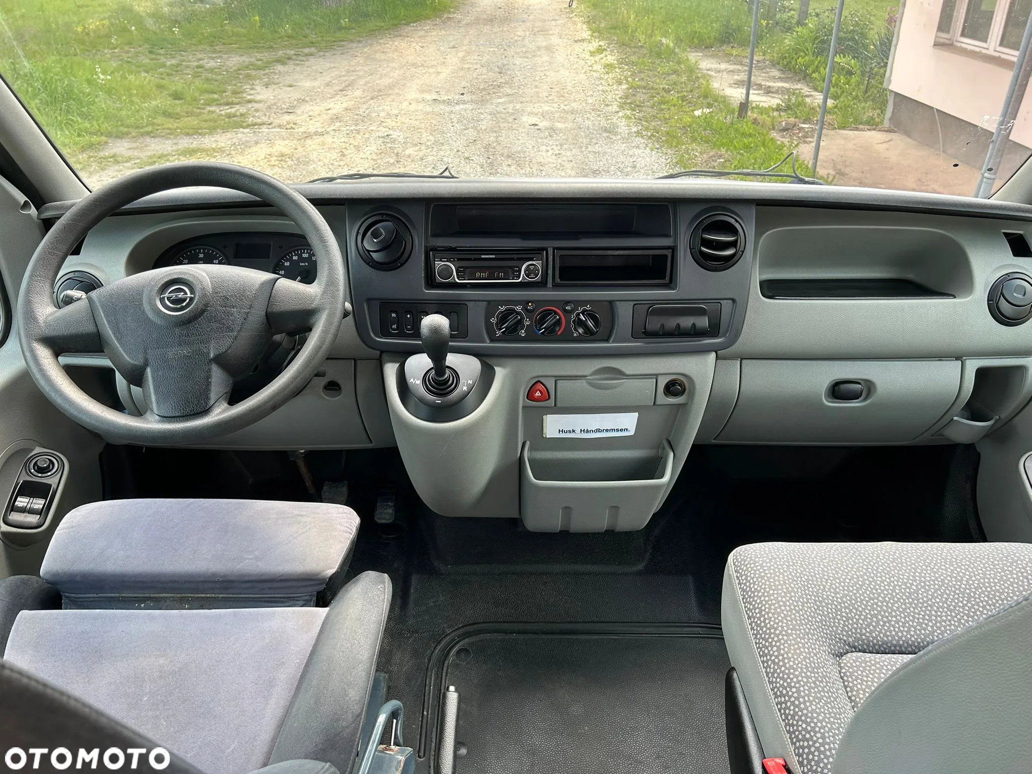 Opel Movano - 11