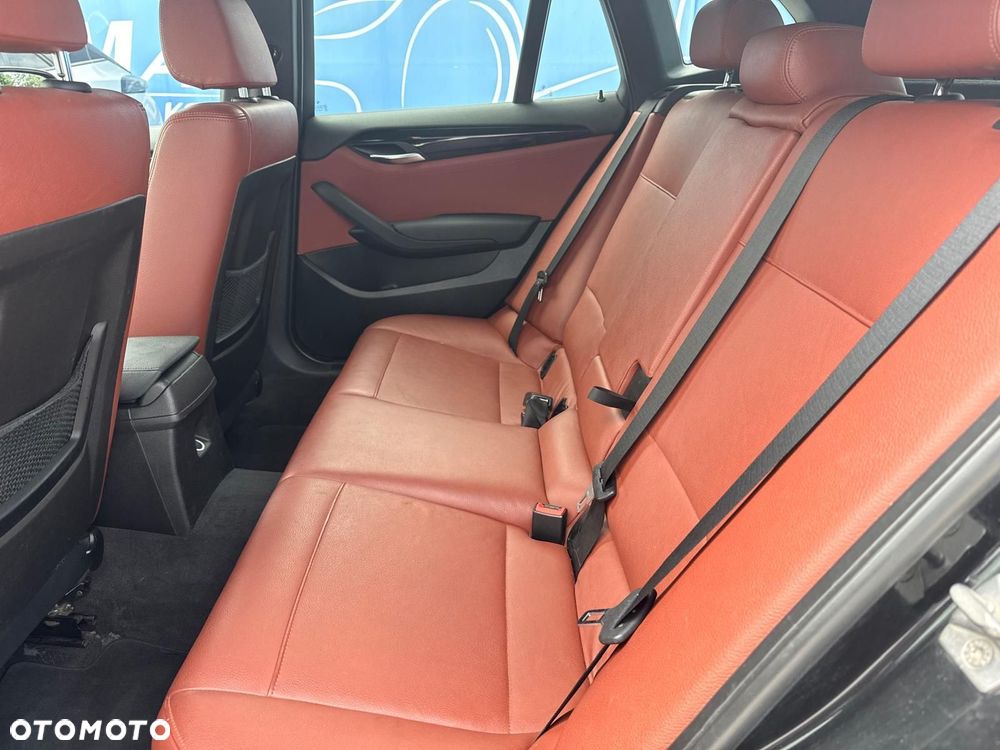 BMW X1 - 13