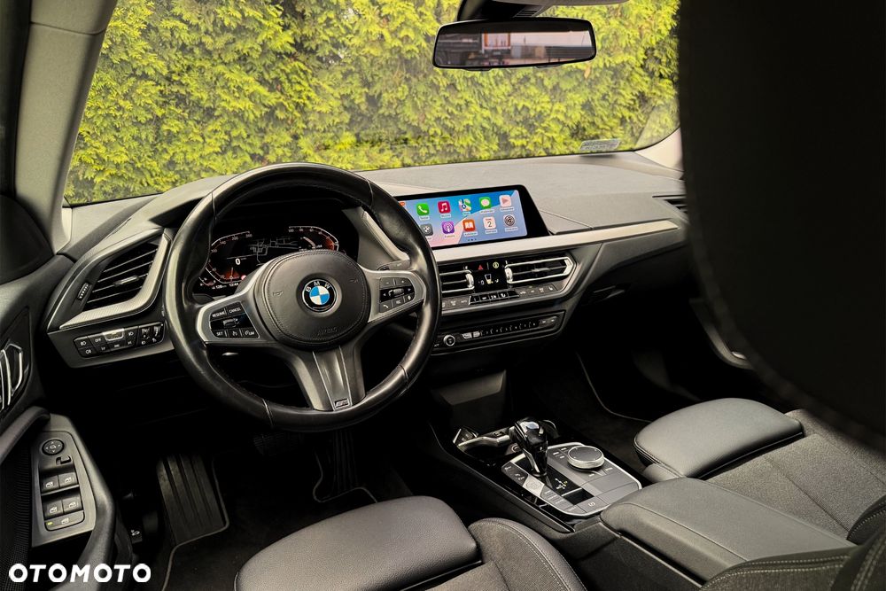 BMW Seria 2 218i Sport Line - 23