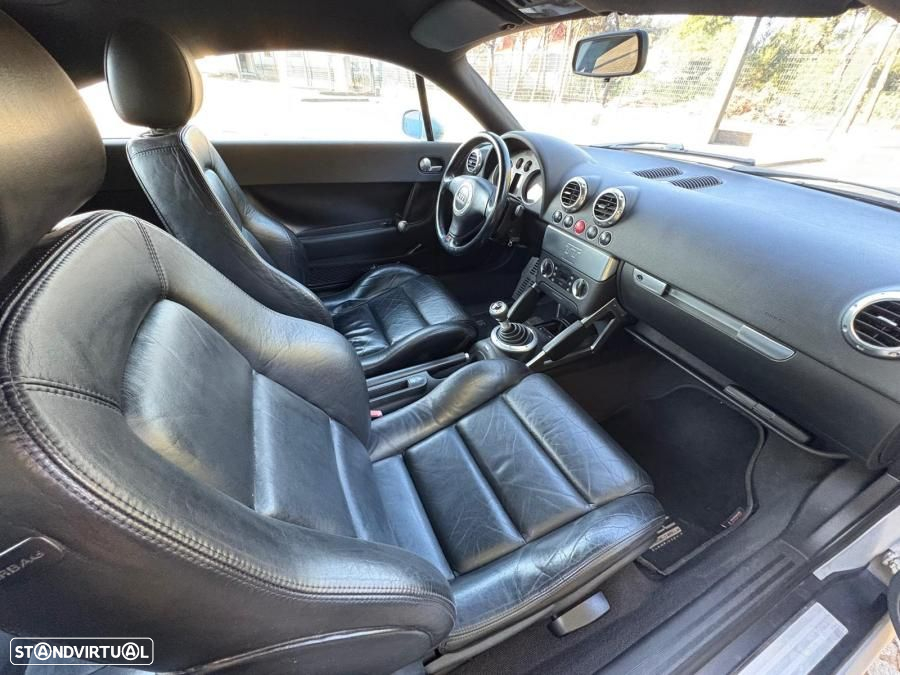 Audi TT Coupé 1.8 T - 21