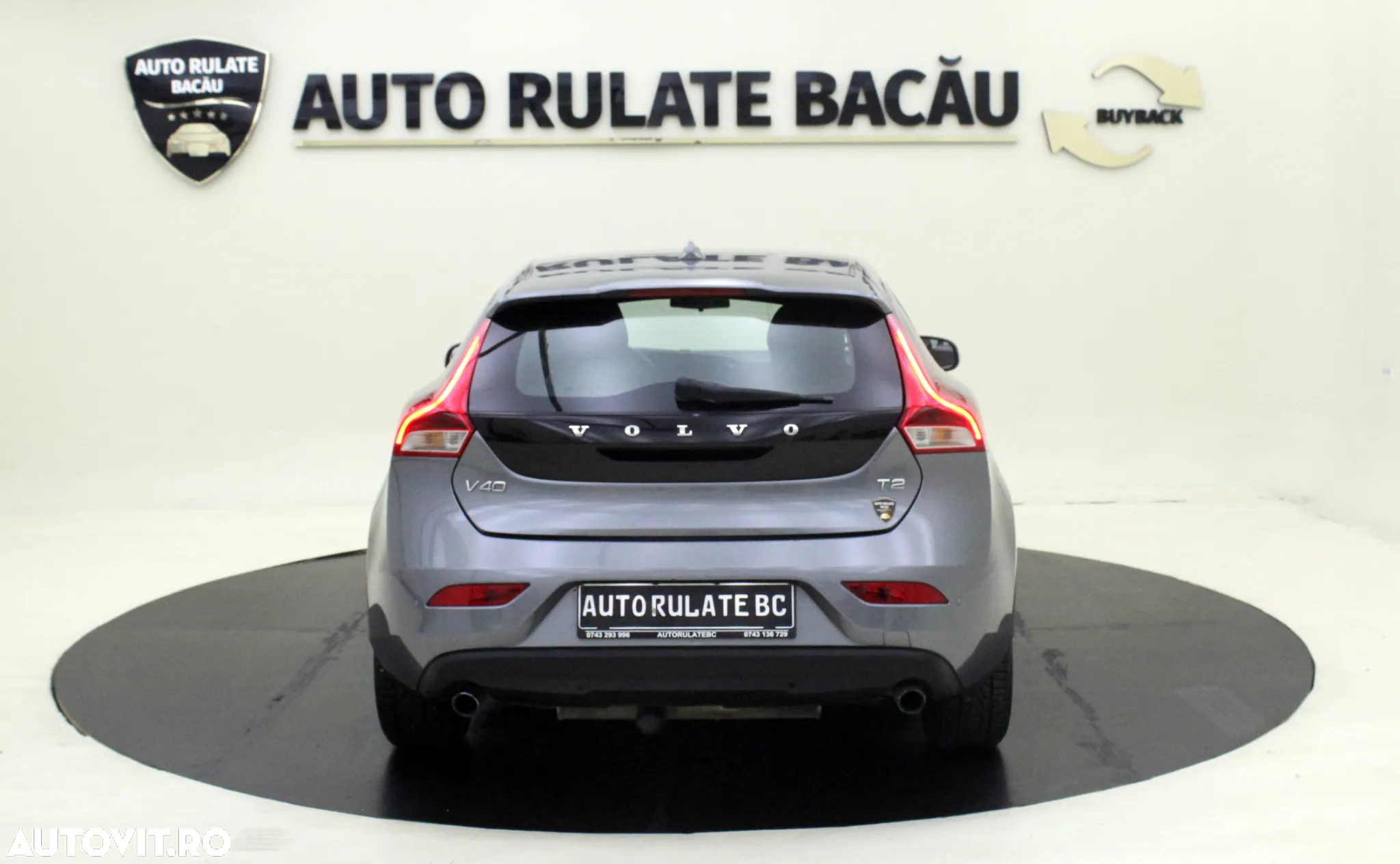 Volvo V40 T2 - 11