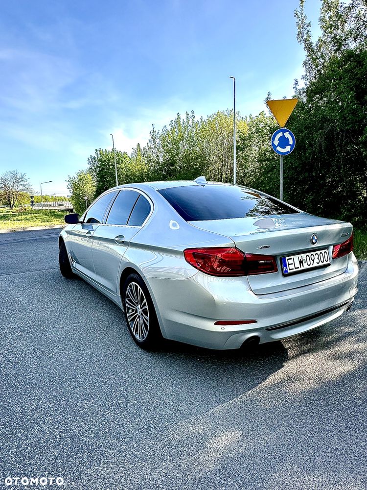 BMW Seria 5 530i xDrive Sport Line sport - 6