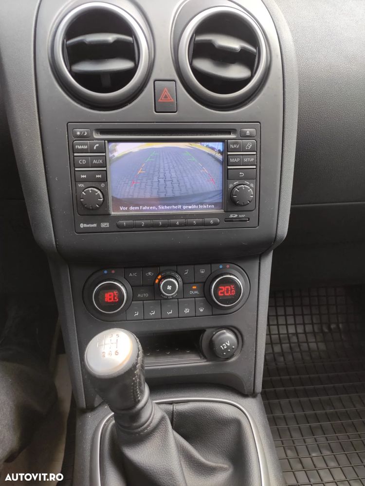 Nissan Qashqai - 12