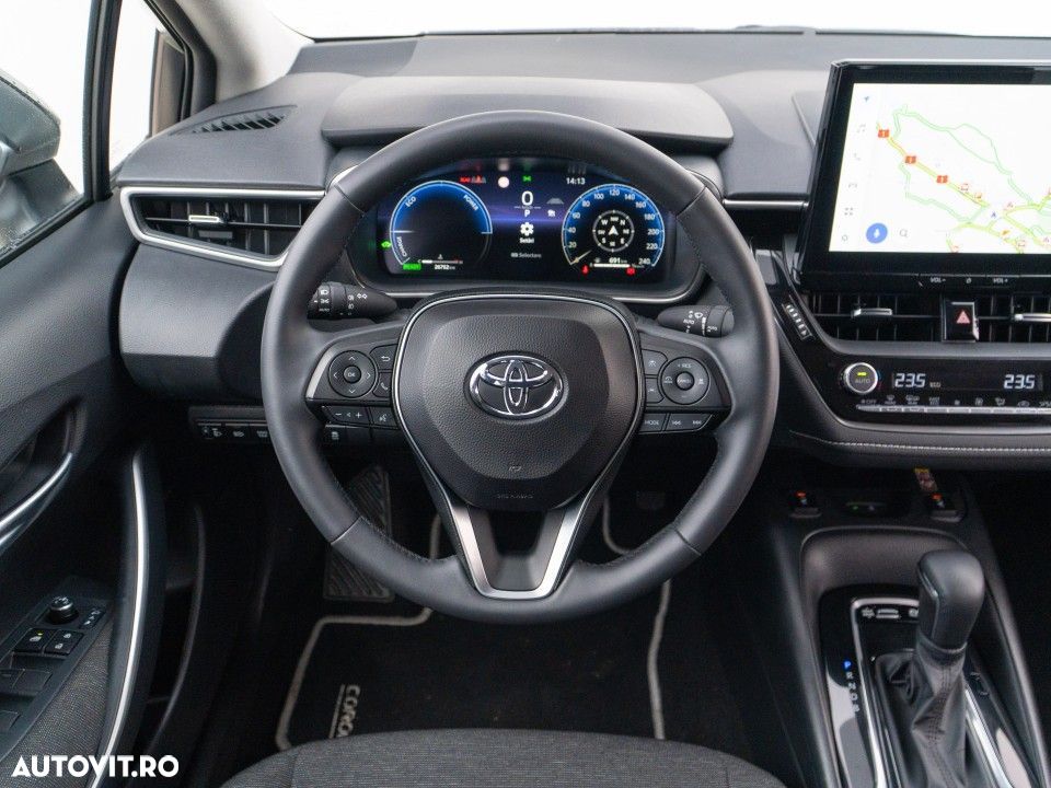 Toyota Corolla - 14