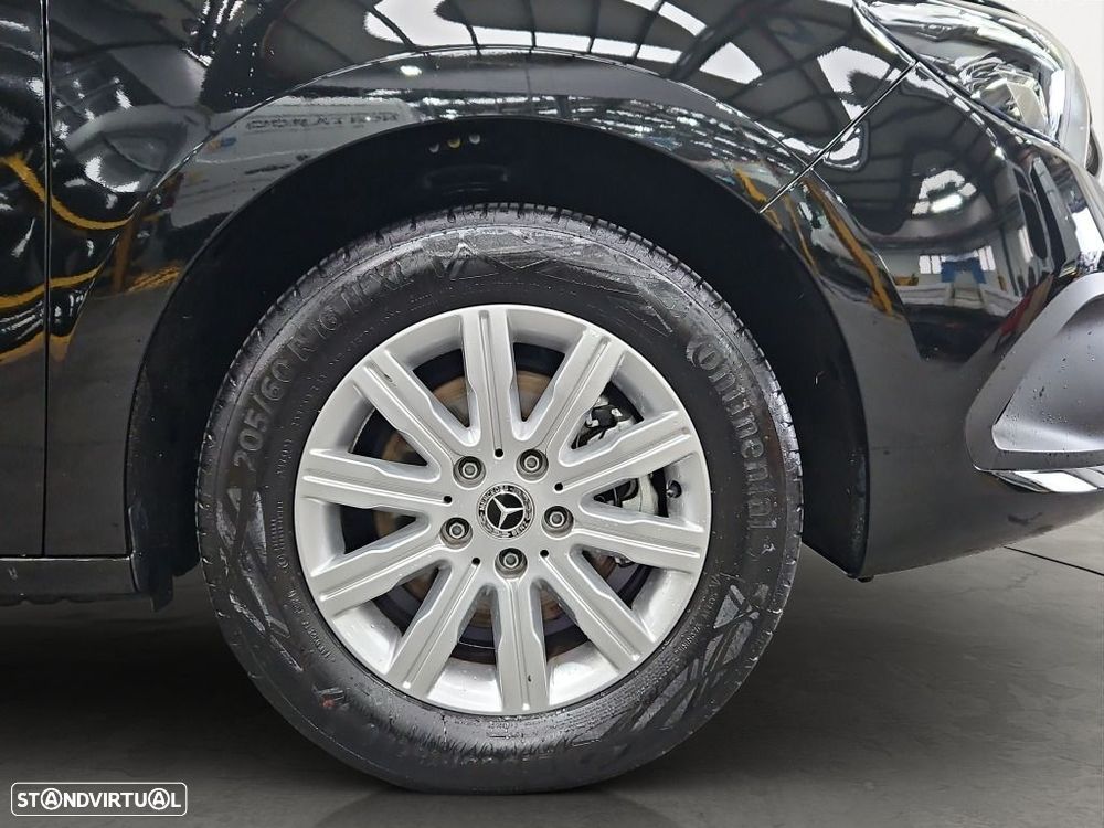 Mercedes-Benz T 180 Longo - 13