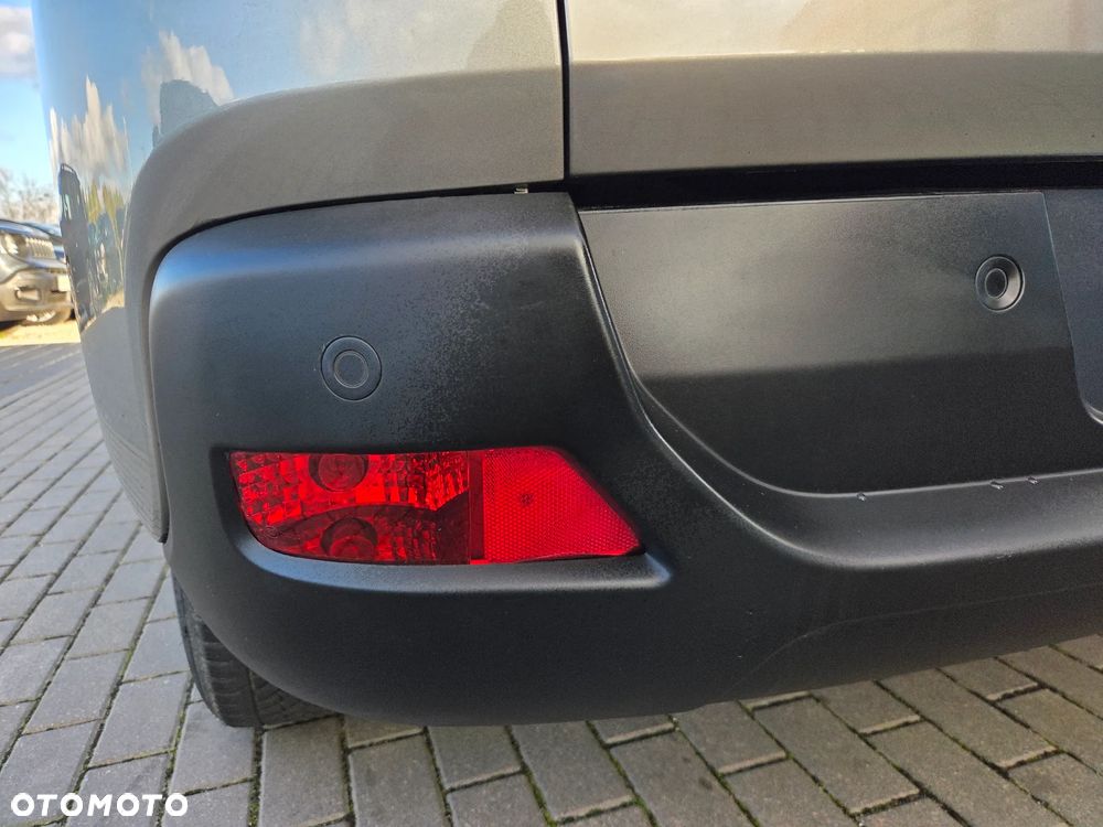 Peugeot 3008 HDi 115 Active - 5