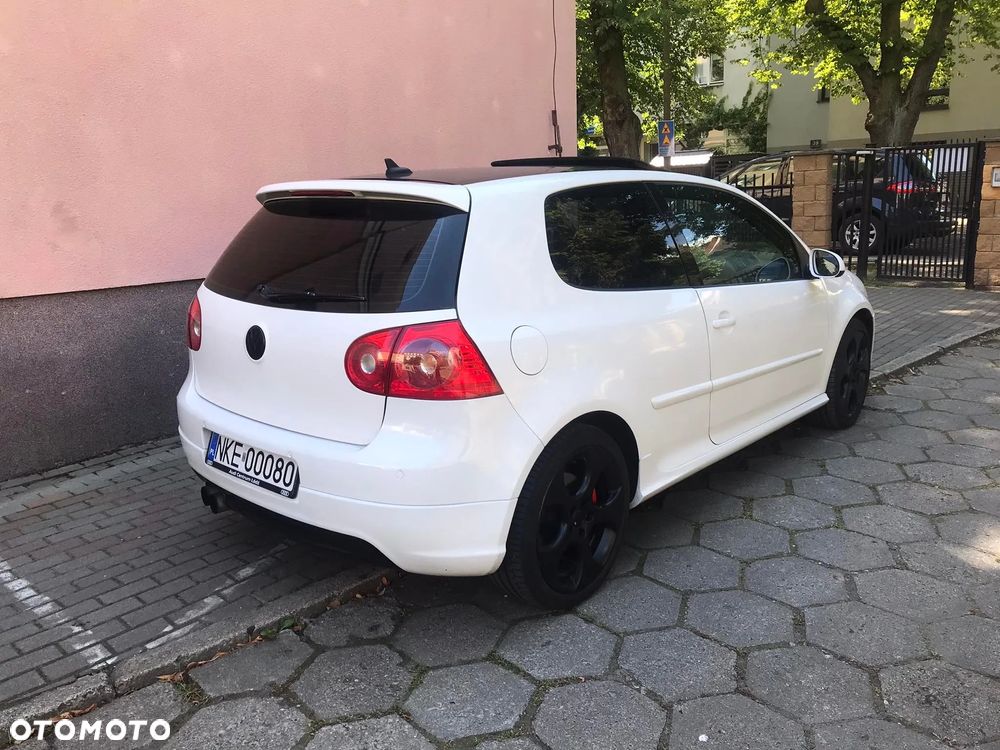 Volkswagen Golf 2.0 GTI - 2