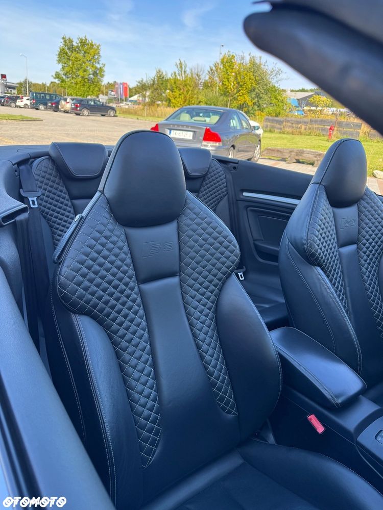 Audi S3 S tronic - 12