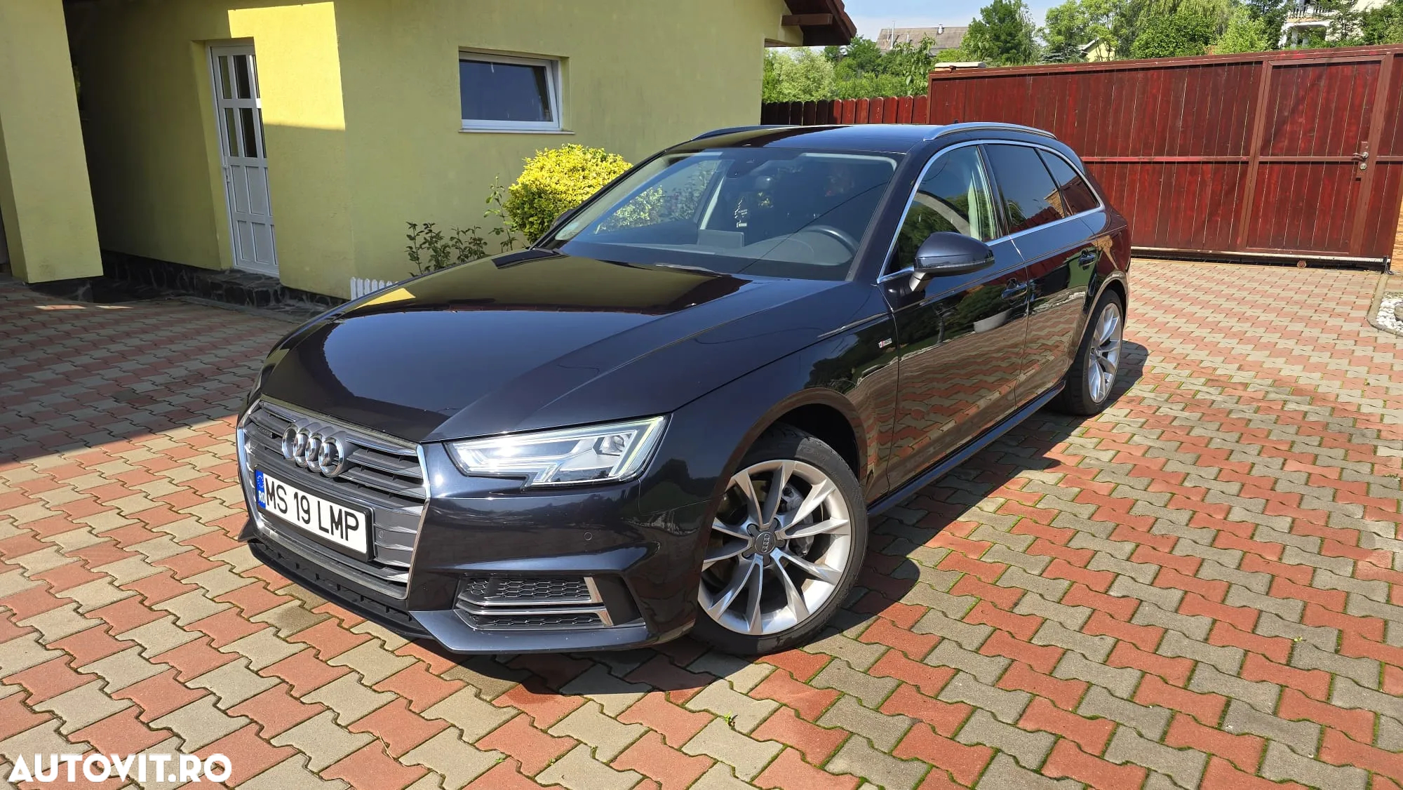 Audi A4 Avant 2.0 TDI quattro S tronic Sport - 3