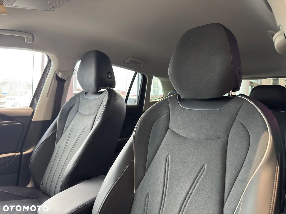 Volkswagen Tiguan 2.0 TSI 4Mot Elegance DSG - 9