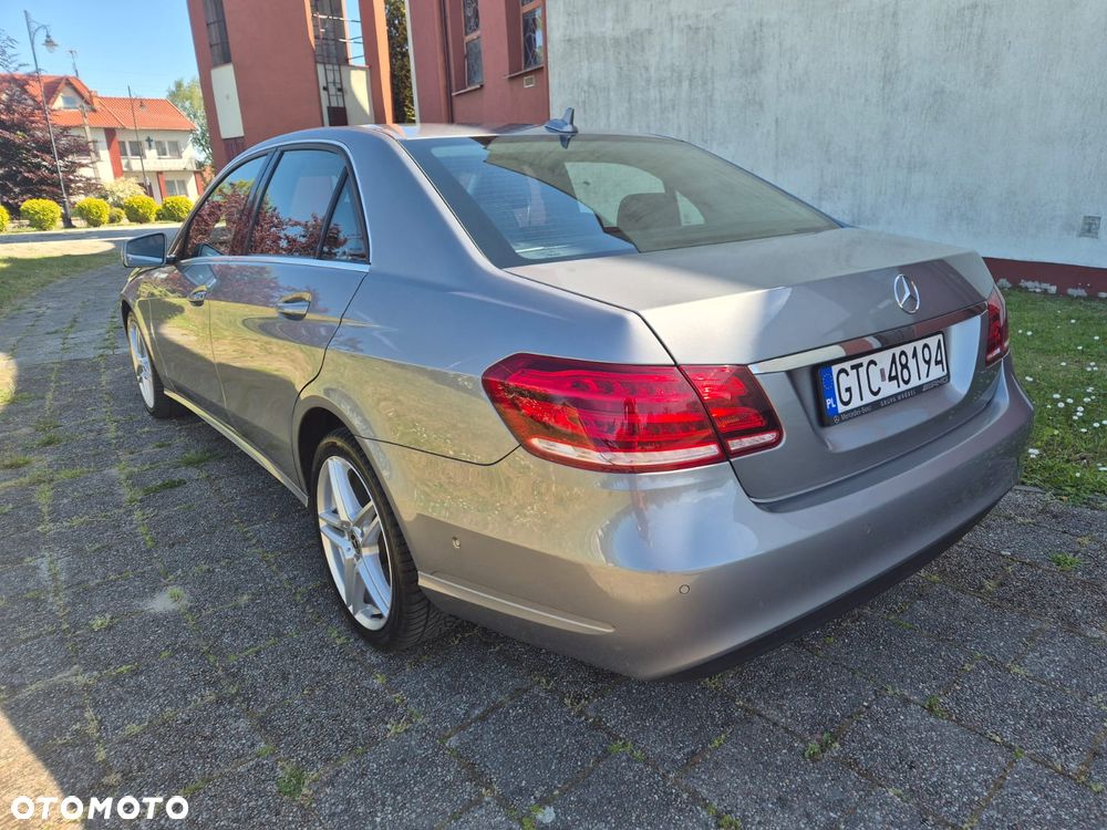 Mercedes-Benz Klasa E 350 BlueTEC 4Matic 7G-TRONIC - 2
