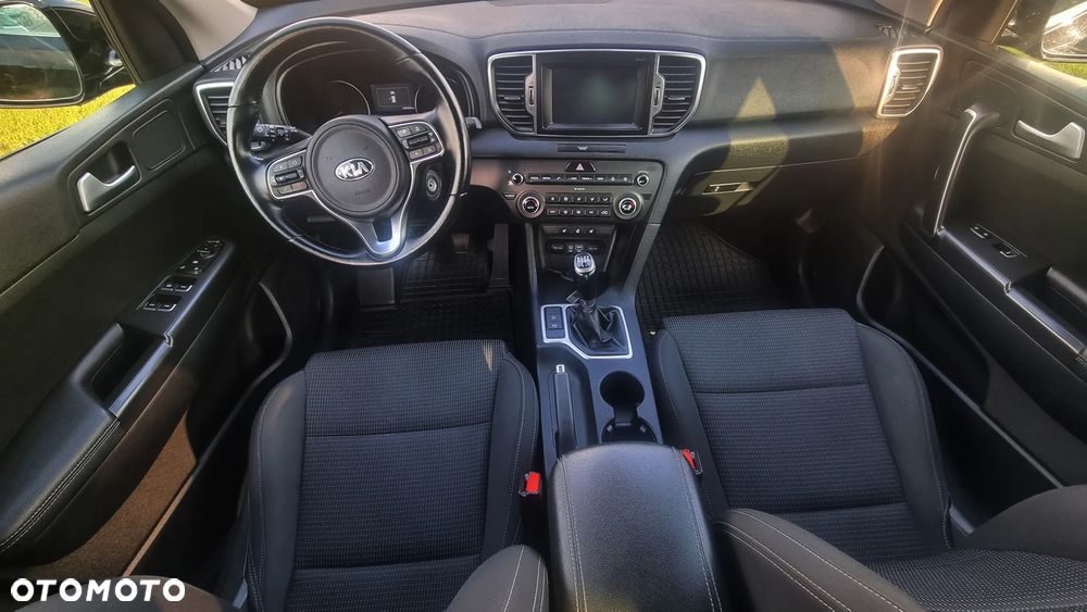 Kia Sportage 1.6 GDI 2WD Black Edition - 14