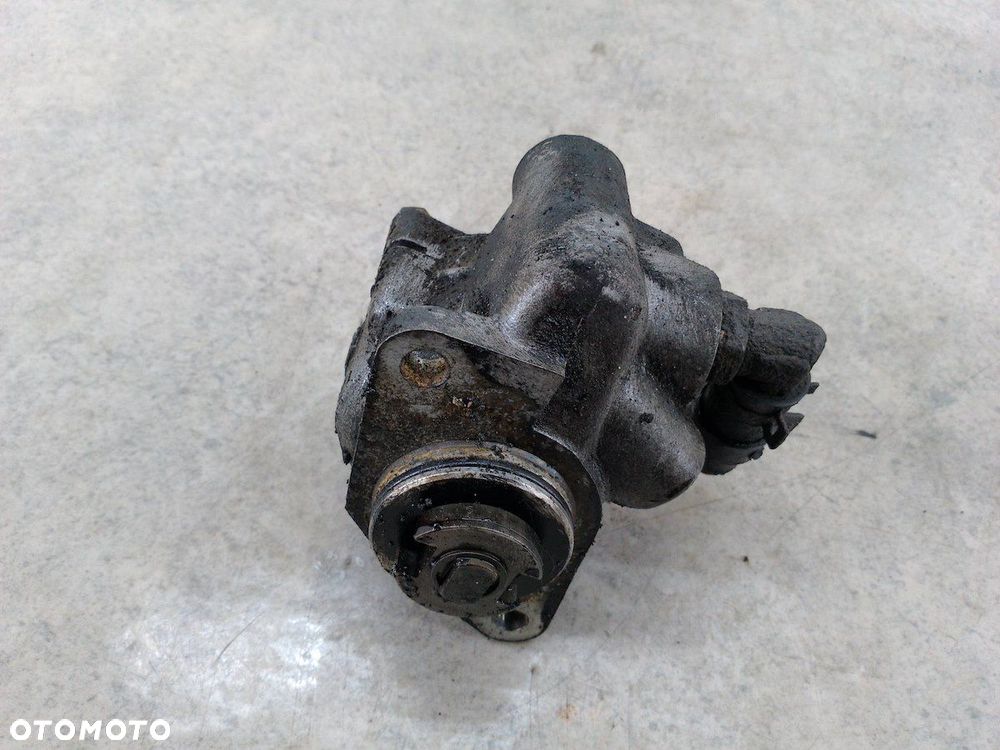 POMPA WSPOMAGANIA RENAULT MASTER II 7700300535/E 7683955118 2.8 DTI - 3