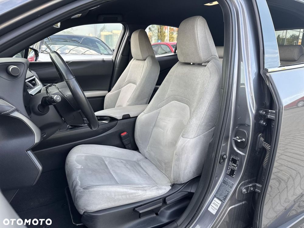 Lexus UX 200 Optimum 2WD - 21