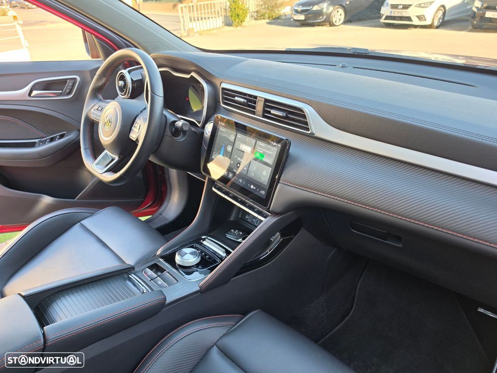 MG ZS EV 72.6 kWh Luxury - 34