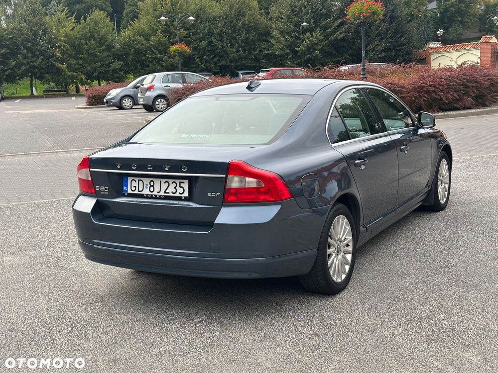Volvo S80 2.0F Momentum - 6