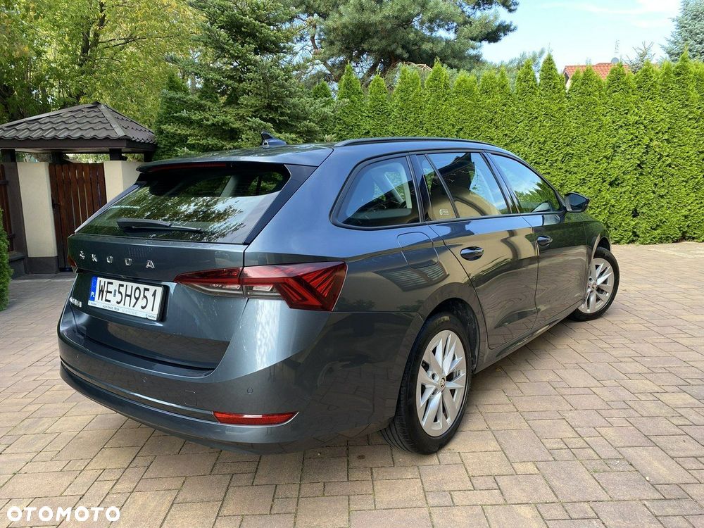 Skoda Octavia 1.5 TSI ACT Ambition - 11