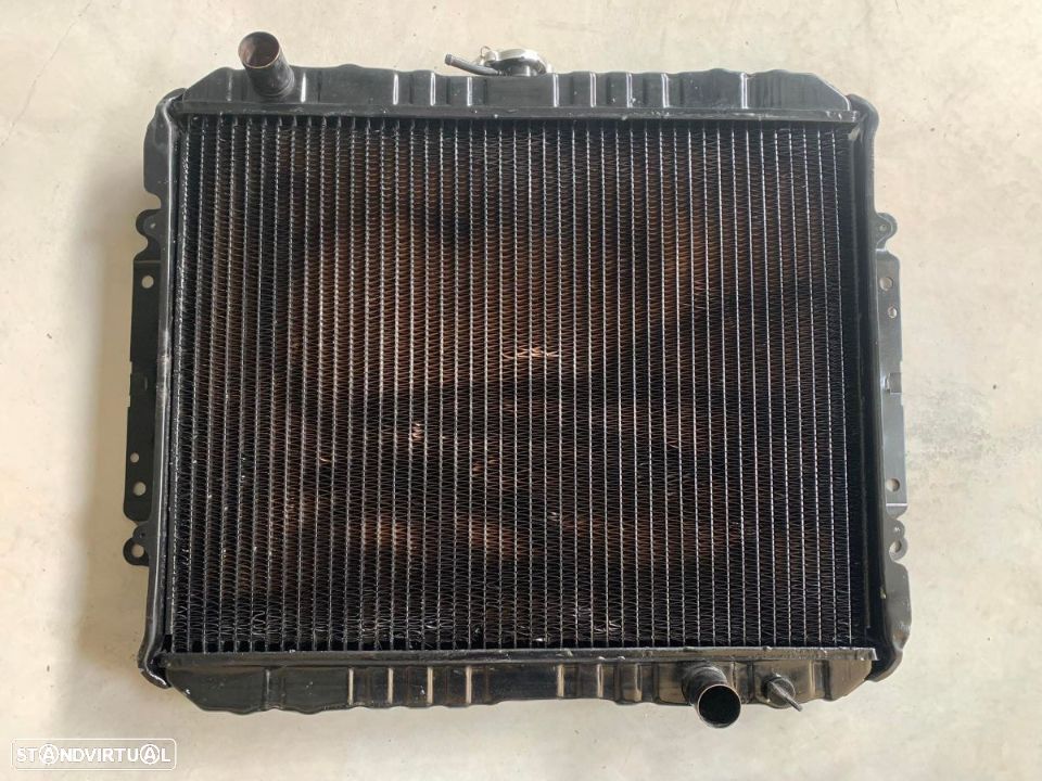 Radiador da água Opel Campo Isuzu Bedford Brava 2.5 (NOVO) - 1