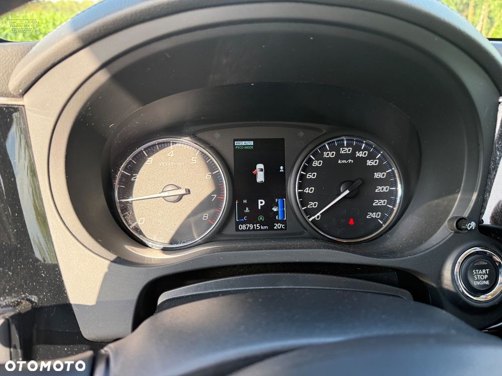 Mitsubishi Outlander 2.0 Intense + SDA 4WD CVT - 9