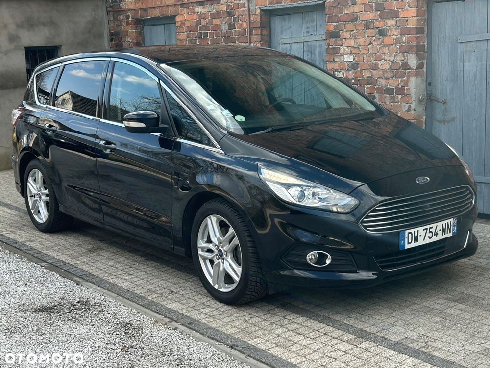 Ford S-Max 2.0 TDCi Titanium PowerShift - 32