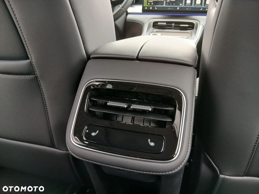 Chery Tiggo 8 - 19