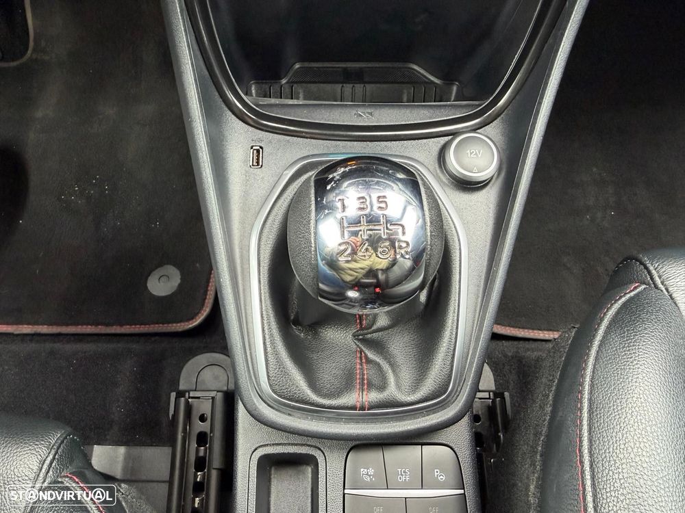 Ford Puma 1.0 EcoBoost MHEV ST-Line X - 24