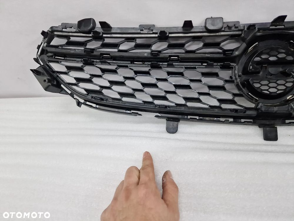 OPEL CORSA F 19- ATRAPA / GRILL PRZEDNI PRZÓD / CHROMOWANE PASECZKI , NR 9829474180 / 982947418000 , NR AUKCJI GL4 - 15