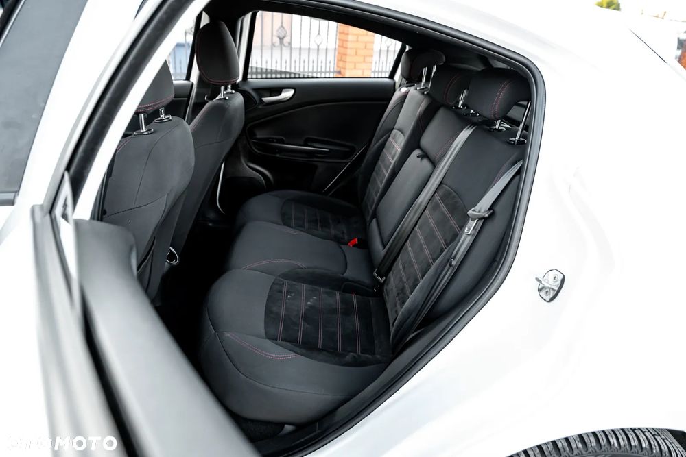 Alfa Romeo Giulietta 1.4 TB 16V Business - 19