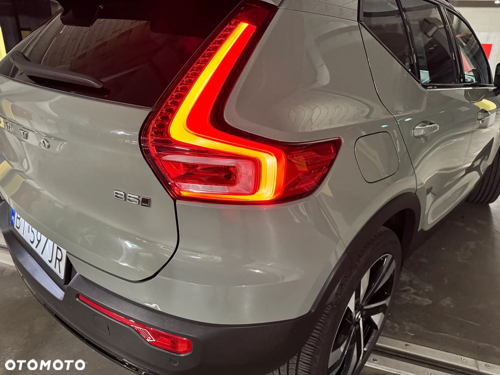 Volvo XC 40 B5 B AWD Ultimate Bright - 19