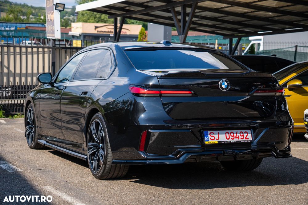 BMW Seria 7 - 27