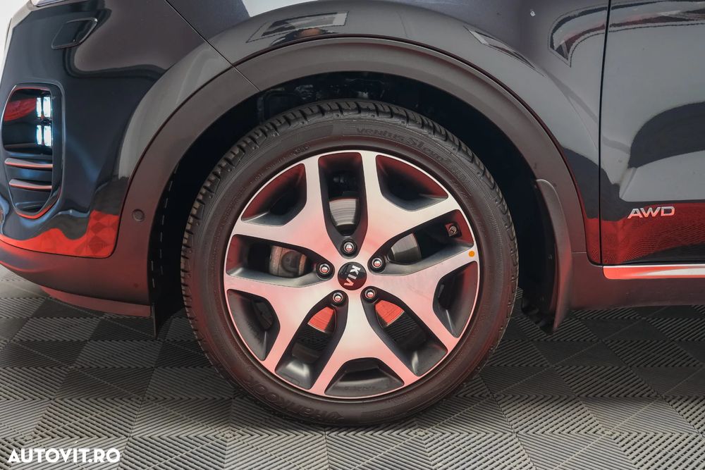 Kia Sportage 2.0 DSL 8AT HP 4x4 GT Line - 11