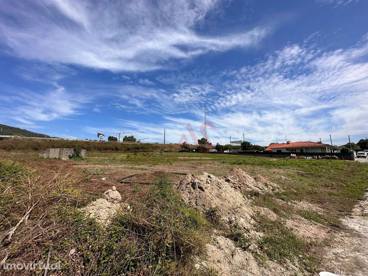 Terreno para construção em Oliveira Stª Maria, V.N.Famalicão. - Grande imagem: 2/10
